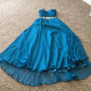 Deep Tempo Teal Sweetheart Neckline Prom Dress
